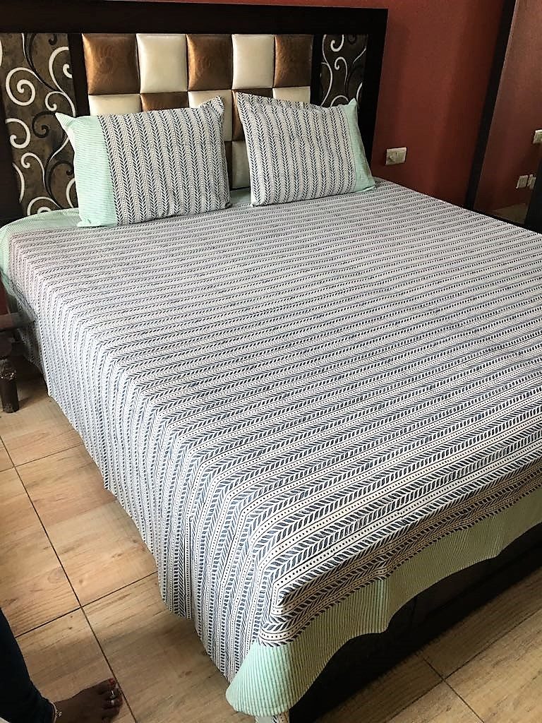 block print bed sheet