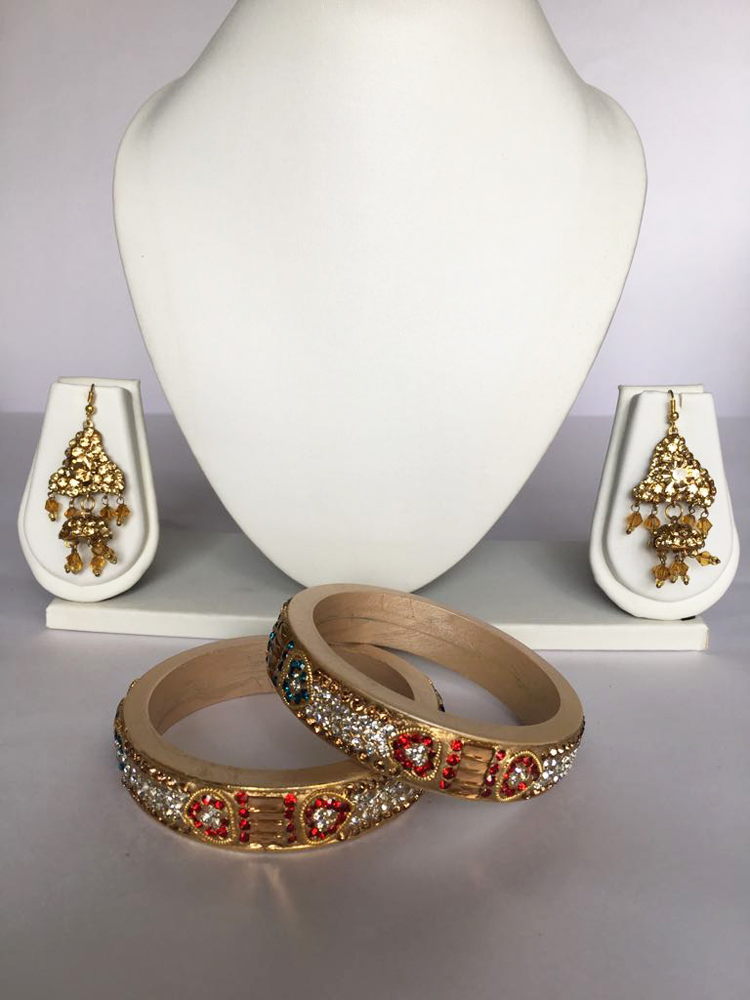 Find Amazing Rajasthani Lac sets online craftmagic