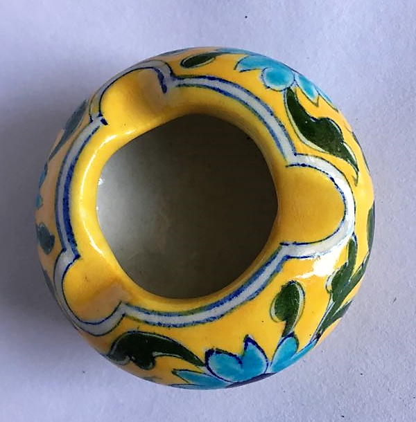 yellow ash tray