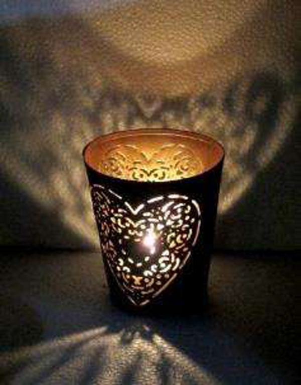 shadow candle holder