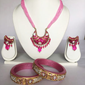 lac necklace earrings bangles