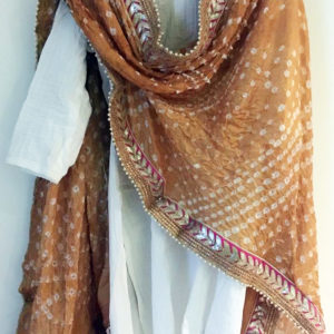 Brown bandhani dupatta with jari border