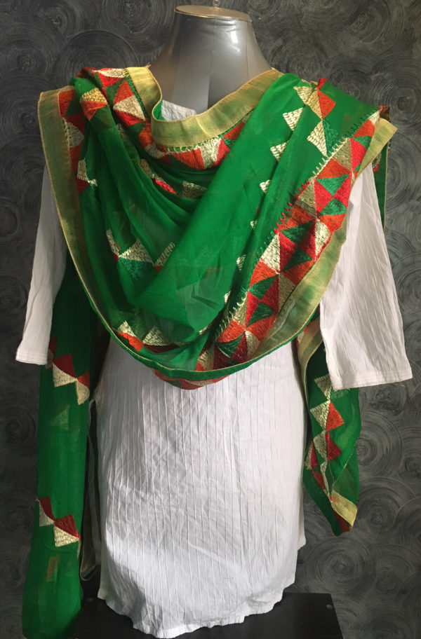 green phulkari dupatta