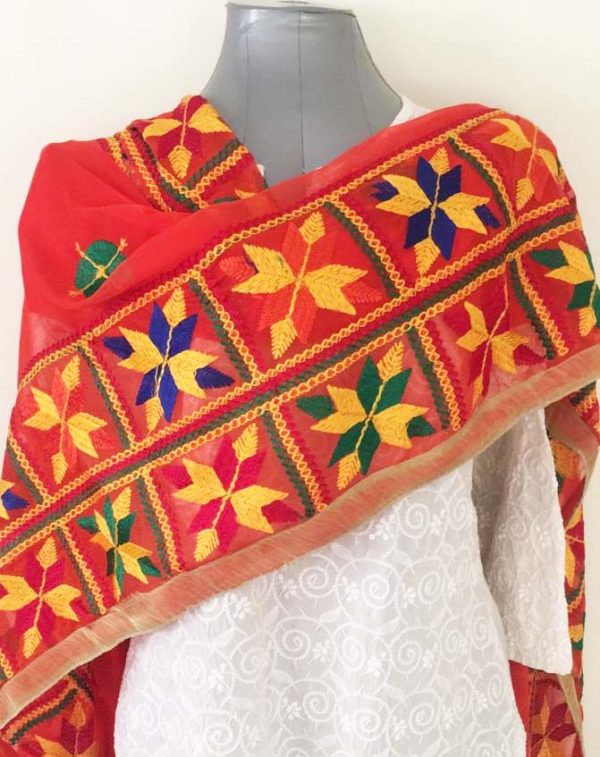 red phulkari dupatta