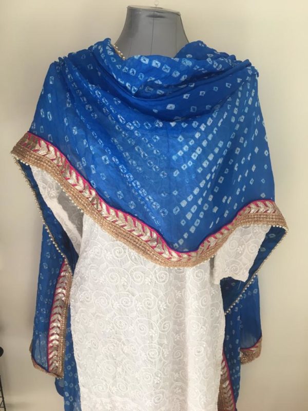 Light blue bandhani dupatta with jari border