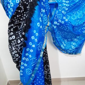 handcrafted bandhani sarees