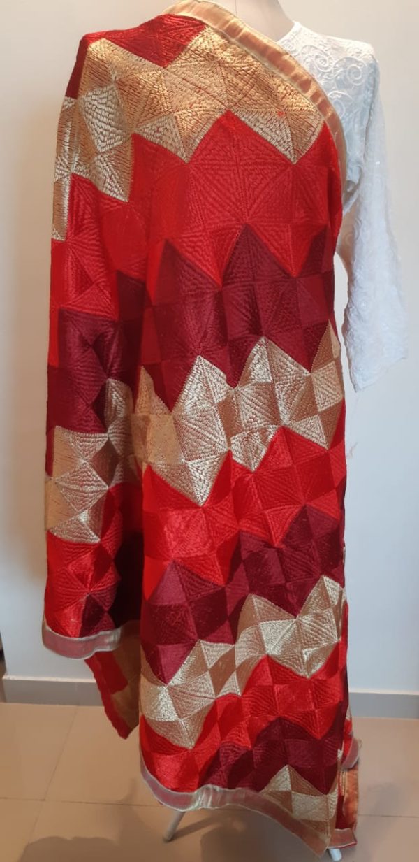 maroon phulkari dupatta