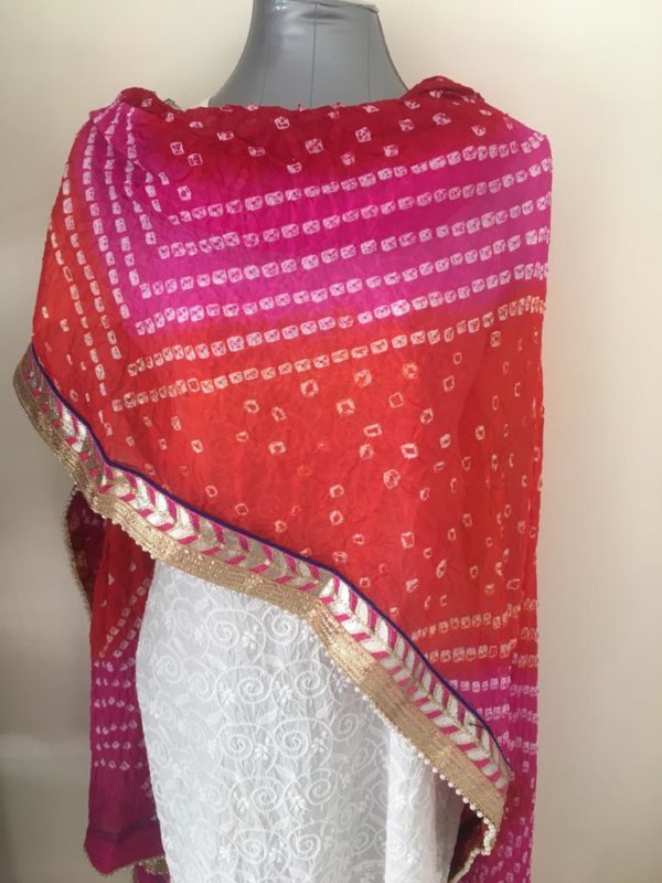 baby pink bandhani dupatta