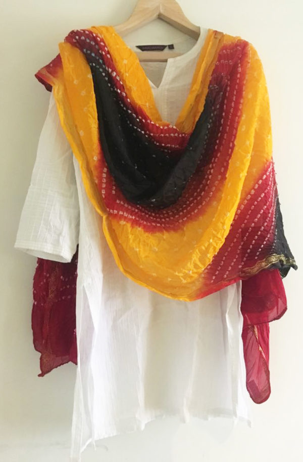 mustard bandhani dupatta