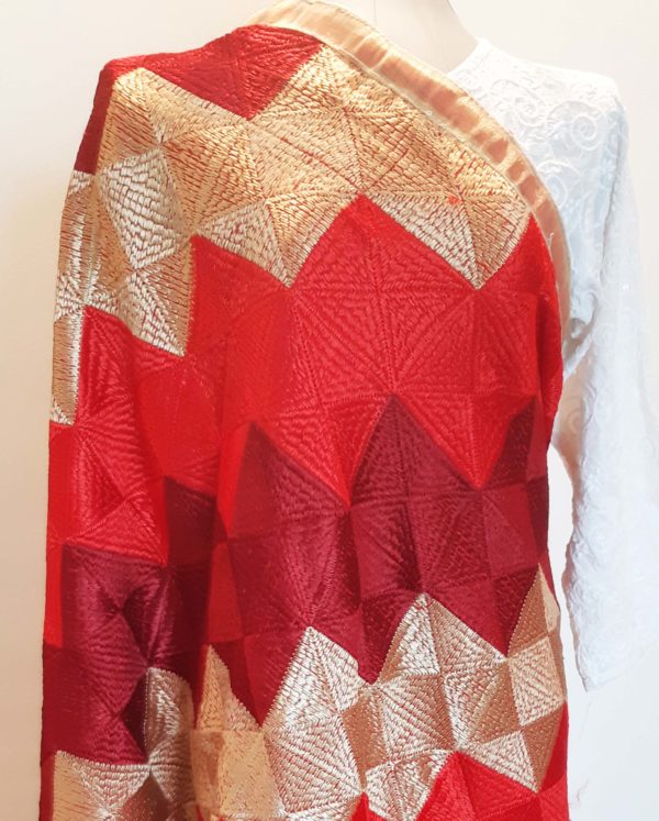 maroon phulkari dupatta